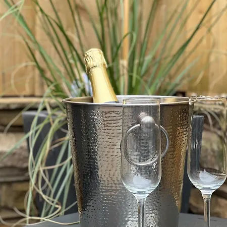 Apartment Cedar Retreat Whitby