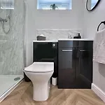Cedar Retreat Apartment